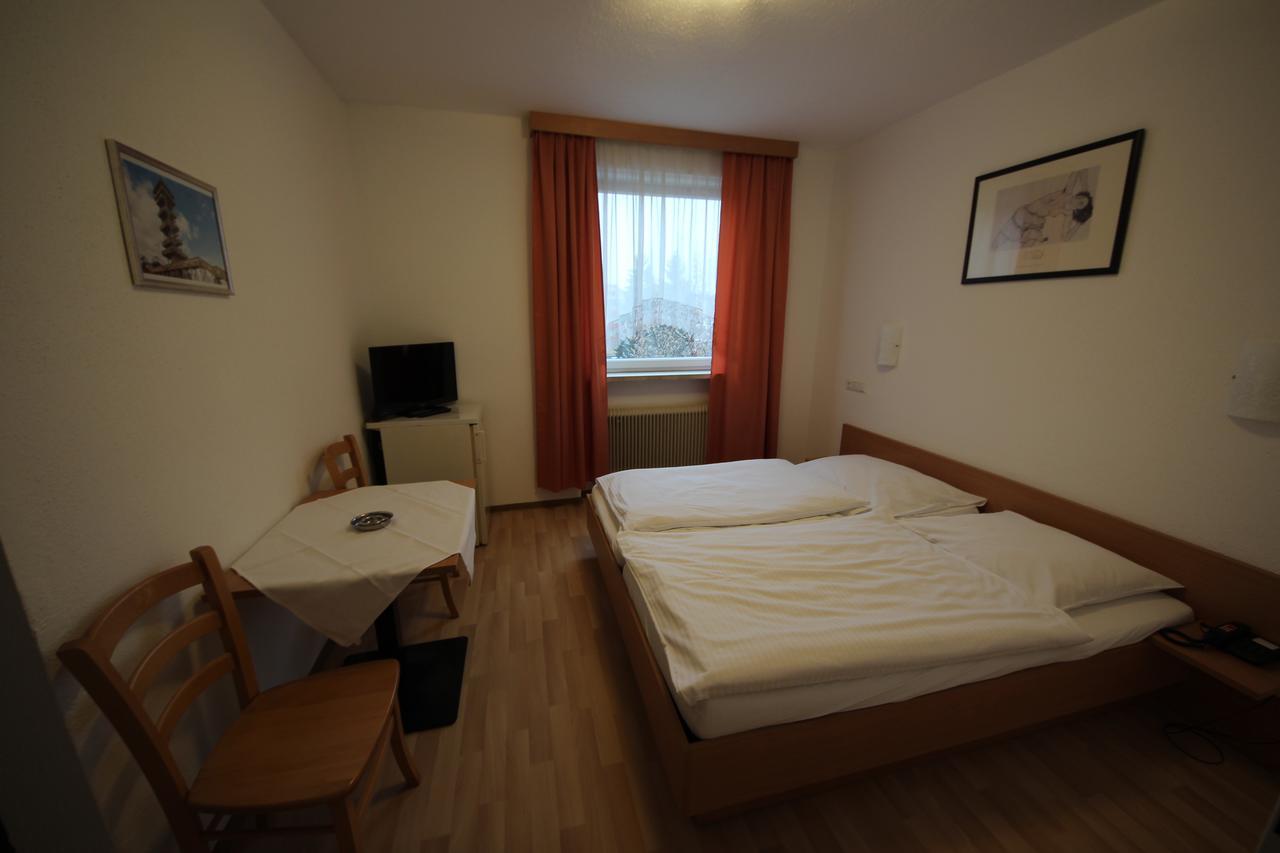Kleinmünchen Garni Hotel