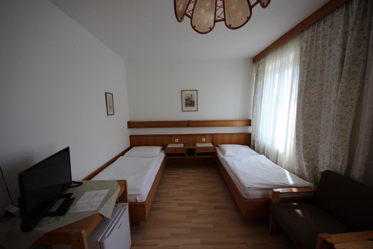 Kleinmünchen Garni 2* Linz